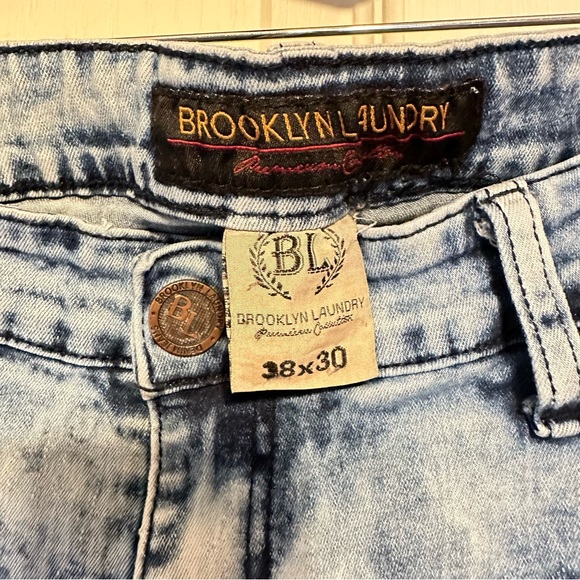 BROOKLYN LAUNDRY Jeans - Picture 4 of 5